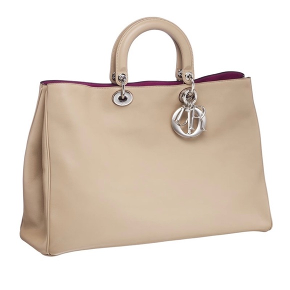 Dior Handbags - ✨Diorissimo Large Purse✨